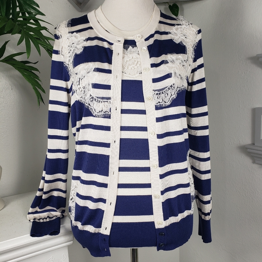 Dolce & Gabbana Navy & White Stripe w/ Lace - Nostalgic Grandma Vintage Fem 44 M